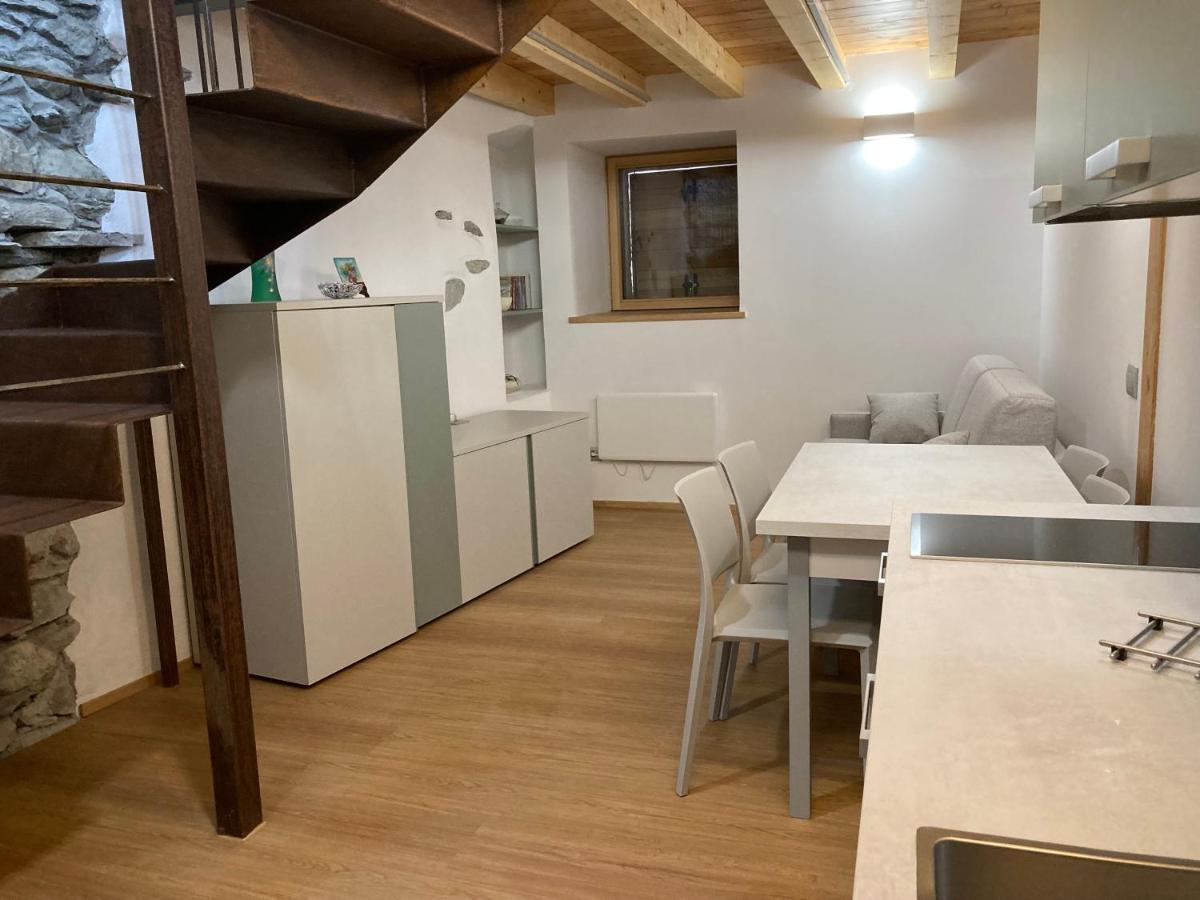 La Maison Du Cre Valtournenche Luaran gambar