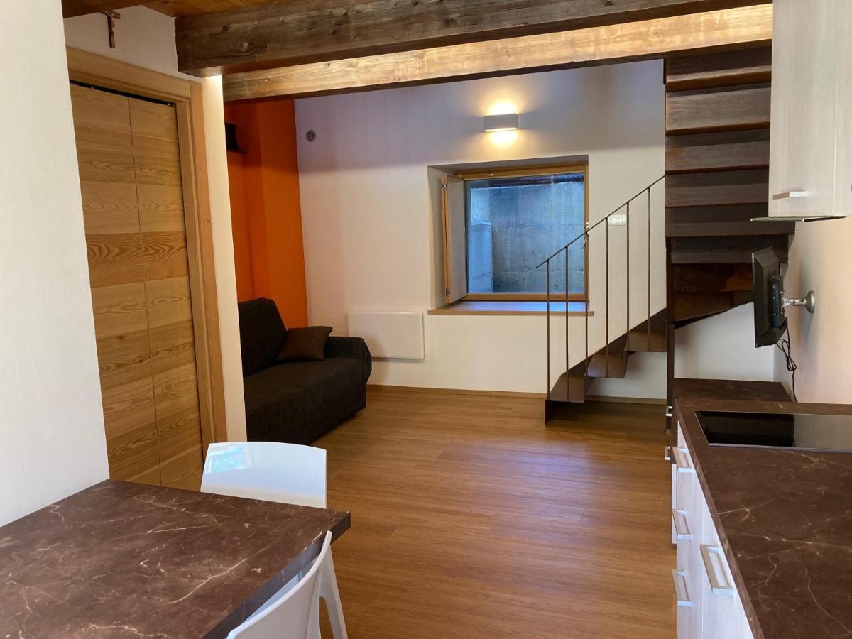 La Maison Du Cre Valtournenche Luaran gambar